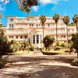 https://studio-4-personnes-avec-piscine-tennis.aixenprovencehotels.org