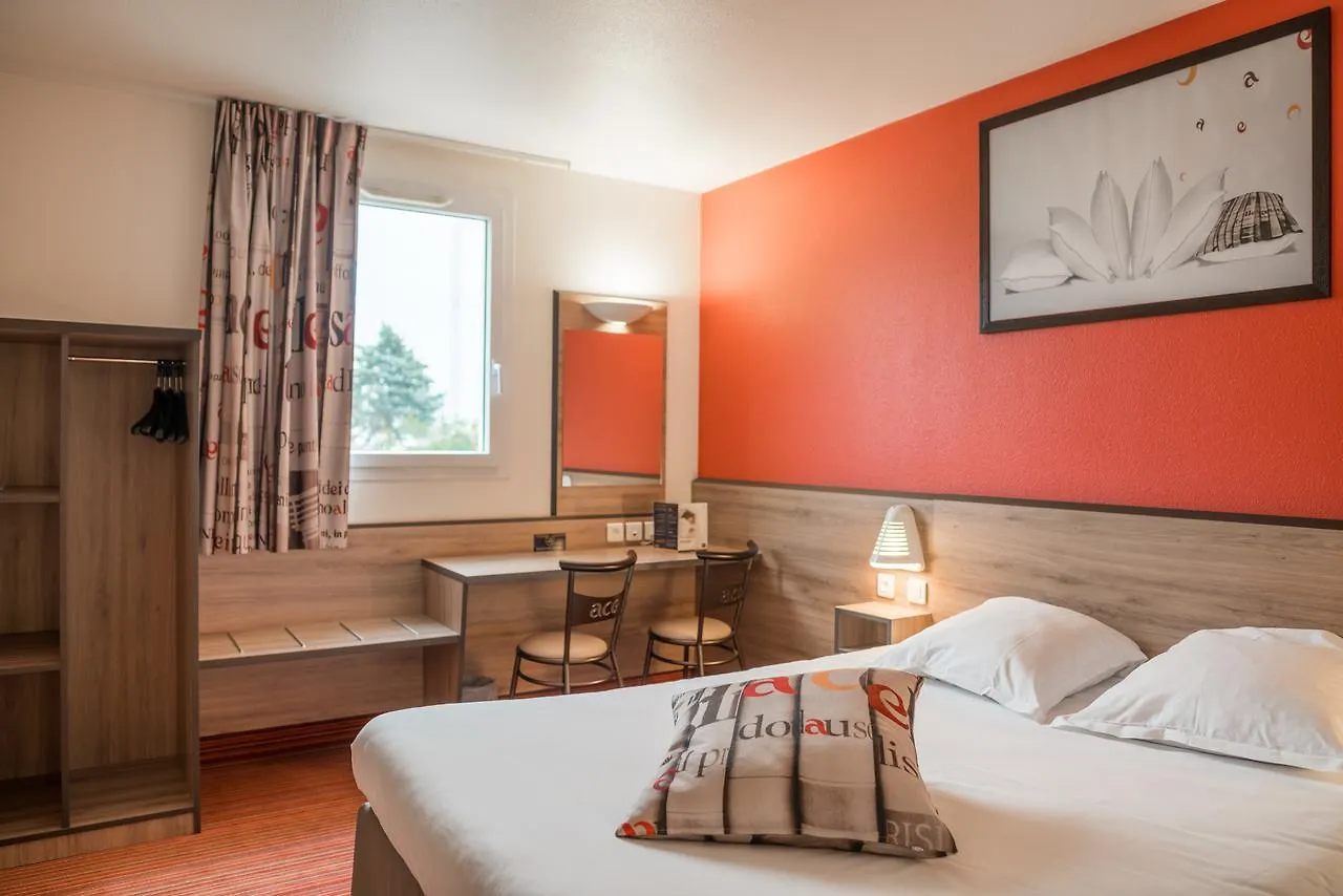 ***  Ace Hotel Clermont Ferrand La Pardieu France